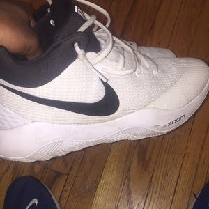 Nike zoom rev men’s sneakers
